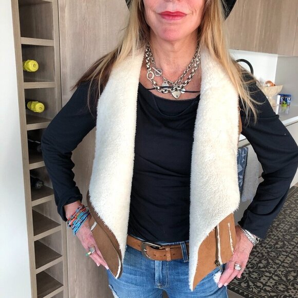 NAMELESS Faux Sherpa Vest Jacket Thick Warm Sleeveless Cognac & Cream Moto Zip S - Picture 2 of 16
